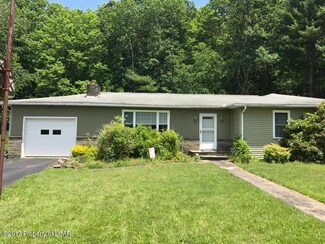 1617 W 8th St, Wyoming, PA 18644