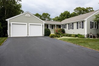 3 Lynne Rd, Wareham, MA 02571