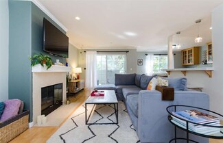 20 Willow Rd Unit 16, Menlo Park, CA 94025