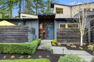 11116 SE 4th St, Bellevue, WA 98004