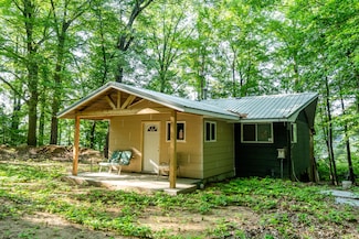 10055 County Road 215, Grand Junction, MI 49056