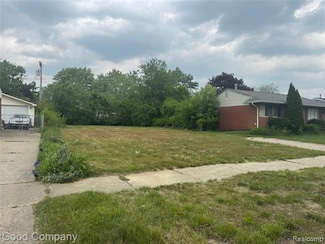 000 Electra St, Clinton Township, MI 48035