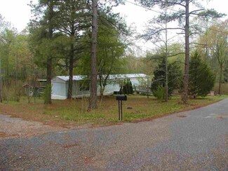 56 Spring Hill Rd, Hardin, KY 42048