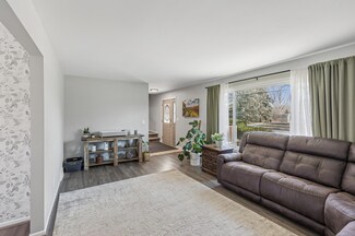 1620 Brittany Rd, Hastings, MN 55033