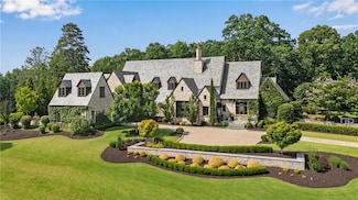 560 Lost River Bend, Alpharetta, GA 30004