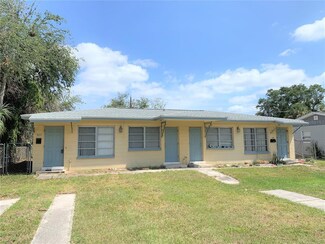 517 73rd Ave N, Saint Petersburg, FL 33702