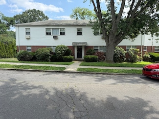 72 Cherry Hill Dr Unit 1A, Bridgeport, CT 06606