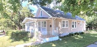 403 N Johnston Ave, Rockford, IL 61101