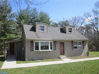 28 Heard Ave, Bridgeton, NJ 08302
