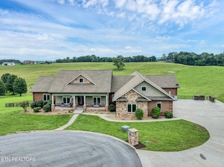 218 Candi Ln, Madisonville, TN 37354