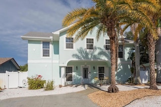 1411 Gray St S, Gulfport, FL 33707