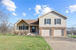 20 Pine View Rd, Platte City, MO 64079