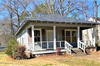 2909 Downing St, Jackson, MS 39216