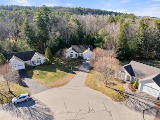31 Henderson Rd Unit 5, Gilford, NH 03249