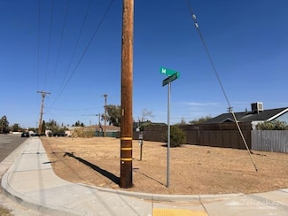 15972 M St, Mojave, CA 93501