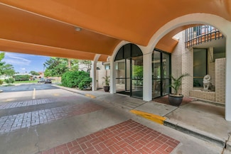 5051 E Lincoln St, Wichita, KS 67218