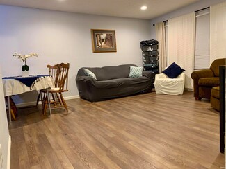 1710 N Tillotson Ave, Muncie, IN 47304