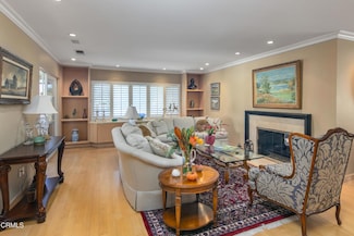 950 S Orange Grove Blvd Unit D, Pasadena, CA 91105