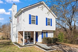 392 Fourth St, Forest Park, GA 30297