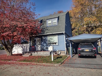 22 Circle Dr, Tuxedo Park, NY 10987