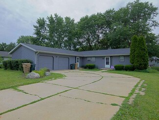 1306 S Thompson Dr, Madison, WI 53716