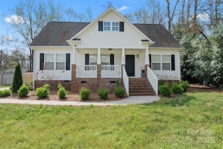 4053 Crestview Dr, Rock Hill, SC 29732