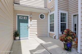 702 Abby Rd Unit 702, Middletown, NJ 07748