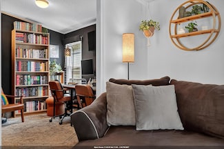 191 W 24th St, Bayonne, NJ 07002