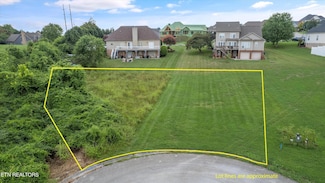 407 Liddington Ln, Morristown, TN 37814