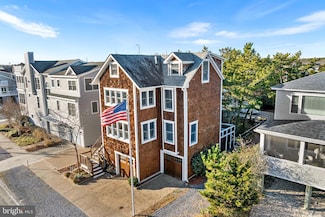 41 N Atlantic Ave, Bethany Beach, DE 19930
