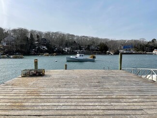 133 Samoset Trail, Boothbay, ME 04544