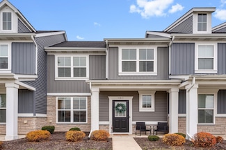 11811 Rhode Island St, Crown Point, IN 46307