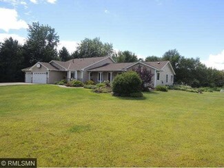 16748 16748 Notre Dame St NE, Columbus, MN 55025
