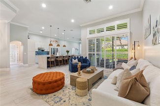 3856 Oak Ridge Cir, Weston, FL 33331