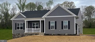 5703 Dogwood Tree Ln, Mineral, VA 23117
