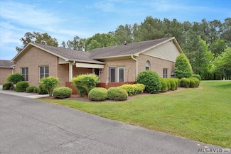 148 Glenwood Cir, South Hill, VA 23970