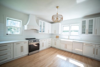 171 Martin St, Sharon, WI 53585