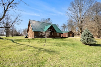 426 Elizabeth St, Buchanan, MI 49107