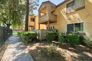 1114 W Blaine St Unit 103, Riverside, CA 92507