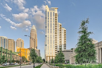 333 W Trade St Unit 2002, Charlotte, NC 28202
