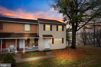 135 Bungalow Rd, Enola, PA 17025