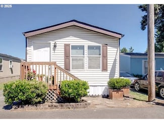 9000 NE M l King Blvd Unit 75, Portland, OR 97211