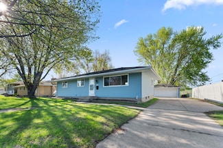 5307 62nd Ave N, Minneapolis, MN 55429