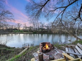 148 Highway 71 E, Smithville, TX 78957