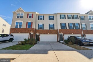 317 Streamview Dr, Fredericksburg, VA 22405