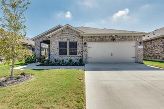 147 Texasage St, Rhome, TX 76078