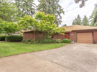5913 NW Lincoln Ave, Vancouver, WA 98663