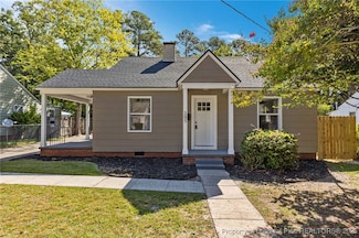 205 Pinecrest Dr, Fayetteville, NC 28305