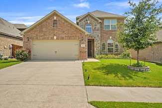 5653 Salt Springs Dr, Fort Worth, TX 76179