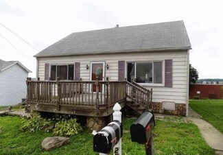 2519 Vancouver St, Grapeville, PA 15634